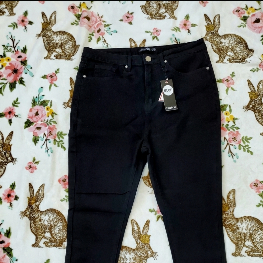 BOOHOO|| Black High Rise Skinny Jeans